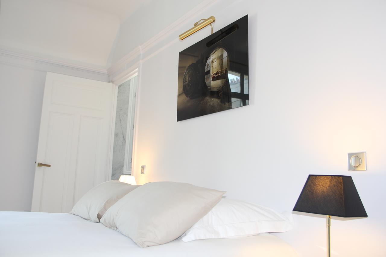 Champs Elysées Appartement